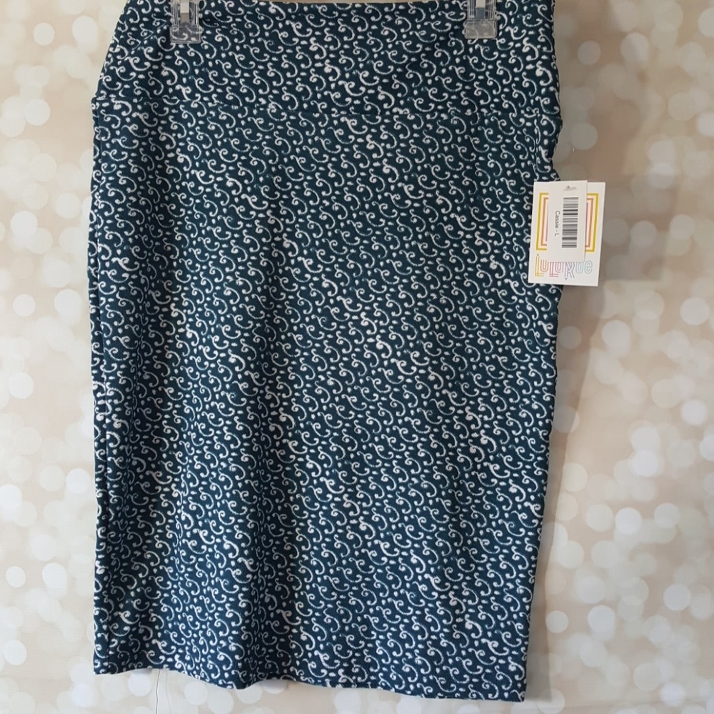 Bnwt lularoe Cassie pencil skirt LG